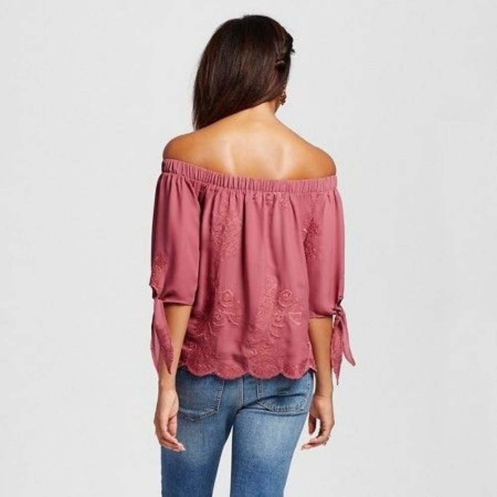 Off Shoulder Top NEW WITH TAGS